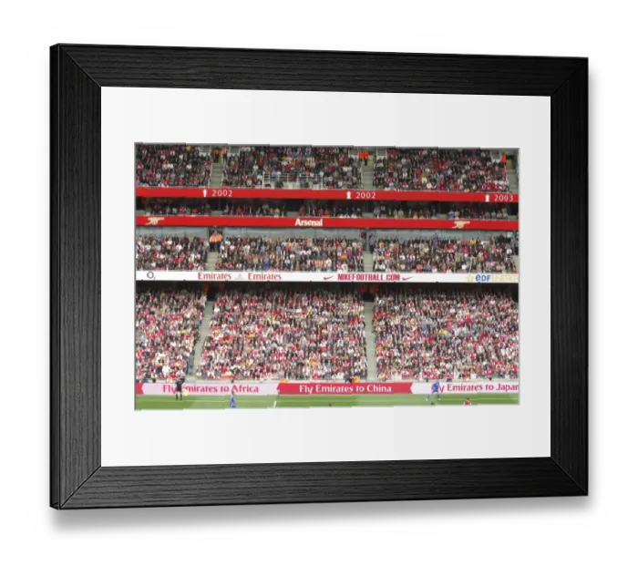 Framed Print : Arsenal vs. Chelsea: FA Premiership Rivalry Ends in 1-1 Draw at Emirates Stadium (2007) Framed Print : Arsenal vs. Chelsea: FA Premiership Rivalry Ends in 1-1 Draw at Emirates Stadium (2007)