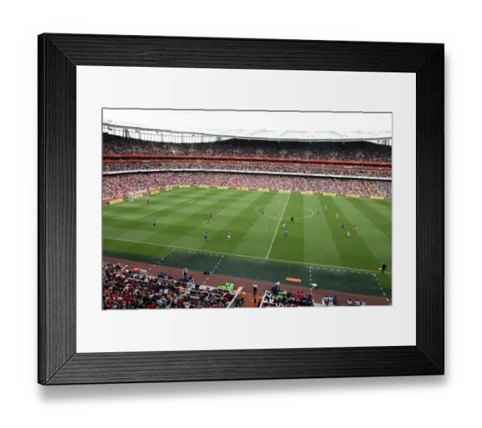 Framed Print : Arsenal vs. Chelsea: 1-1 FA Premiership Draw at Emirates Stadium (2007) Framed Print : Arsenal vs. Chelsea: 1-1 FA Premiership Draw at Emirates Stadium (2007)