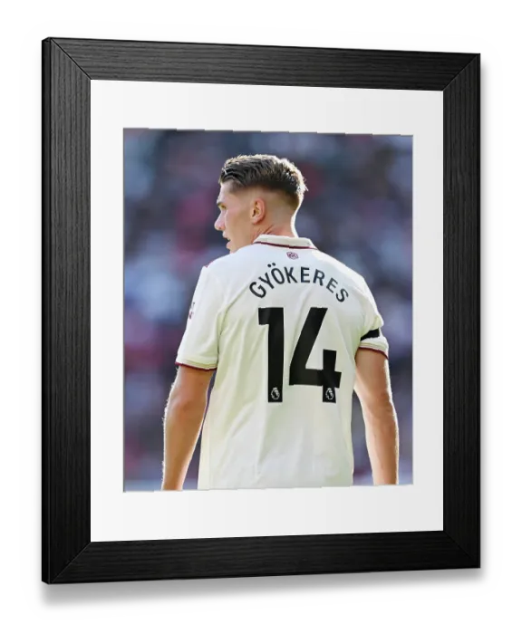 Framed Print : Manchester United v Arsenal - Premier League Framed Print : Manchester United v Arsenal - Premier League