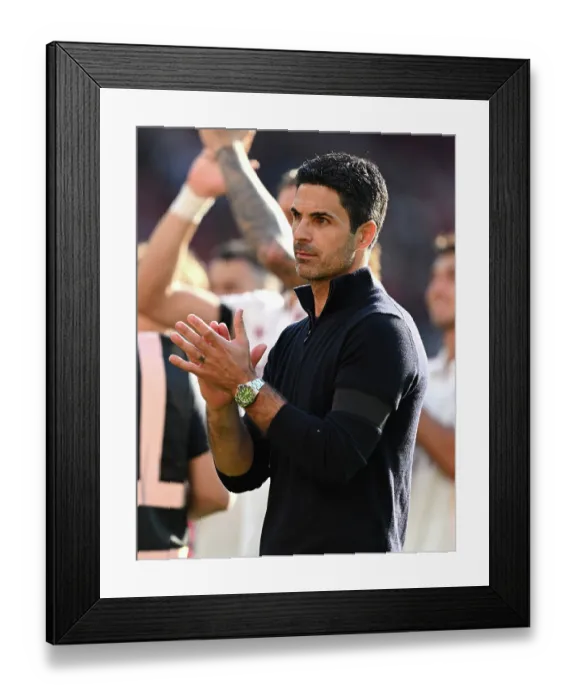Framed Print : Manchester United v Arsenal - Premier League