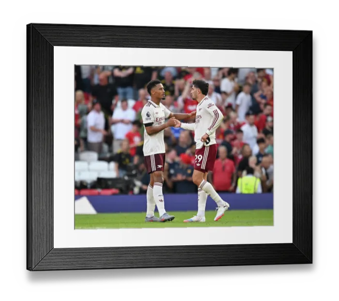 Framed Print : Manchester United v Arsenal - Premier League