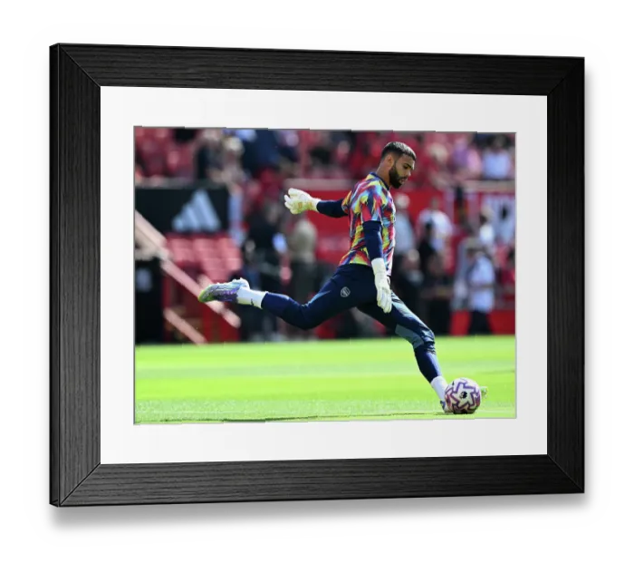 Framed Print : Manchester United v Arsenal - Premier League