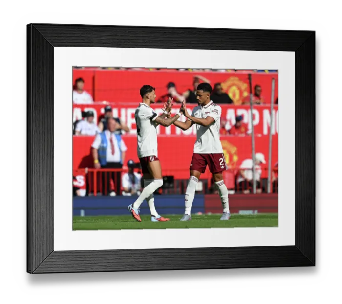 Framed Print : Manchester United v Arsenal - Premier League Framed Print : Manchester United v Arsenal - Premier League