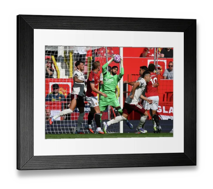 Framed Print : Manchester United v Arsenal - Premier League