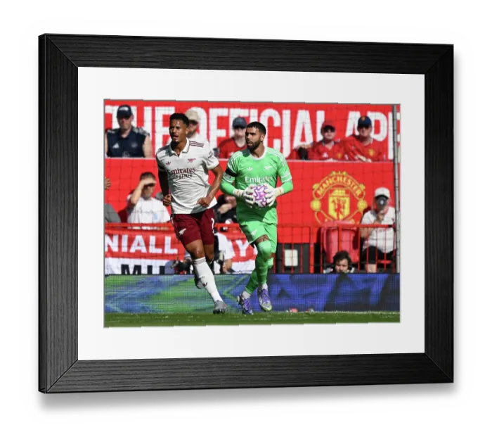 Framed Print : Manchester United v Arsenal - Premier League Framed Print : Manchester United v Arsenal - Premier League