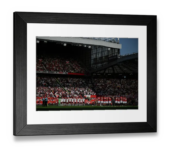 Framed Print : Manchester United v Arsenal - Premier League