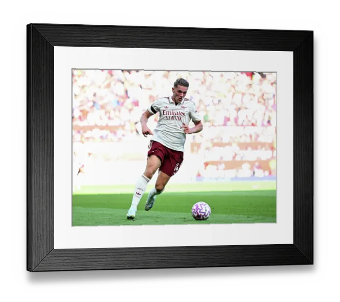 Framed Print : Manchester United v Arsenal - Premier League