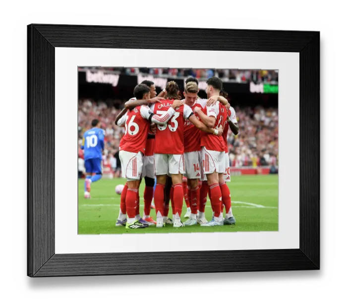 Framed Print : Arsenal v Leeds United - Premier League