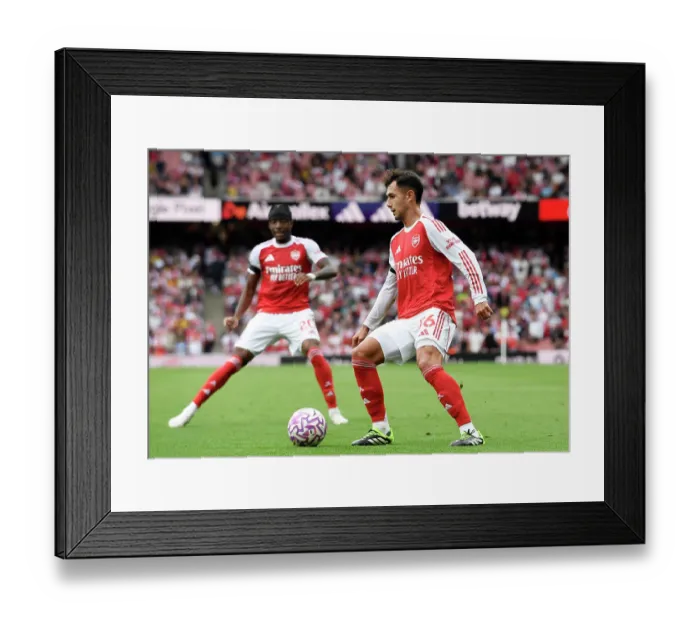 Framed Print : Arsenal v Leeds United - Premier League