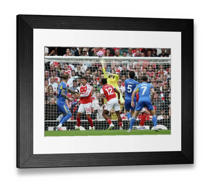 Framed Print : Arsenal v Leeds United - Premier League Framed Print : Arsenal v Leeds United - Premier League