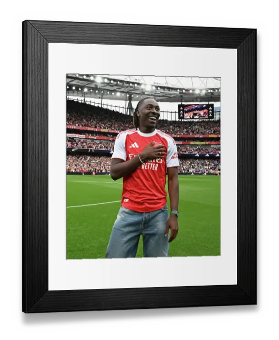 Framed Print : Arsenal v Leeds United - Premier League