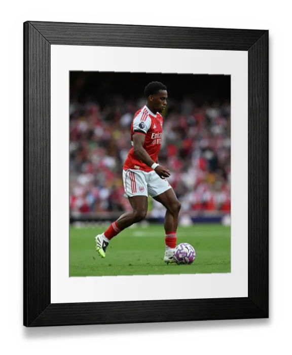Framed Print : Arsenal v Leeds United - Premier League