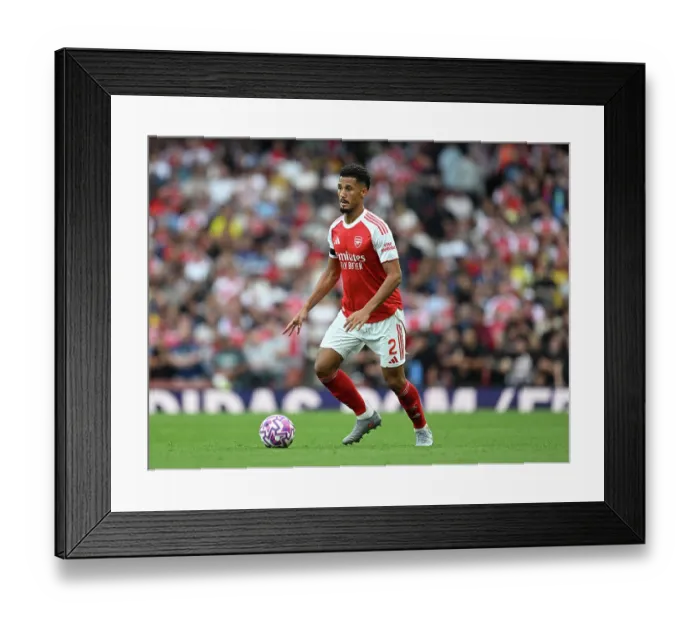 Framed Print : Arsenal v Leeds United - Premier League