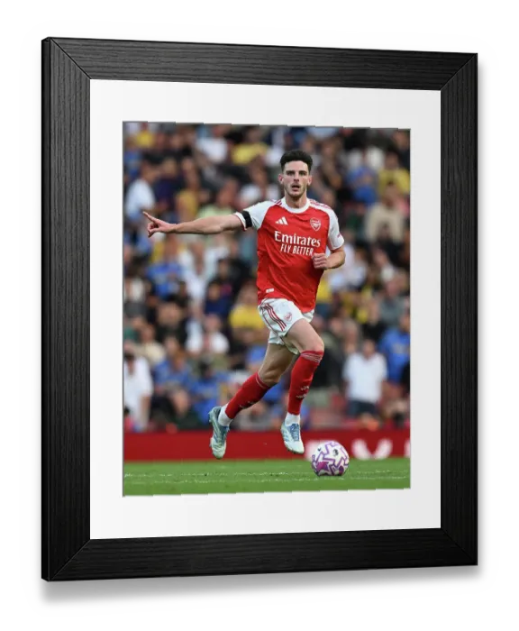 Framed Print : Arsenal v Leeds United - Premier League