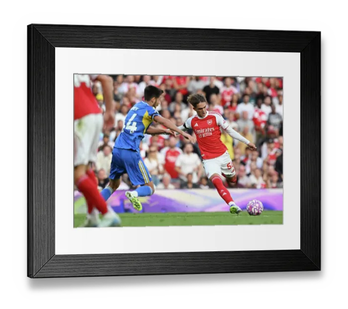 Framed Print : Arsenal v Leeds United - Premier League Framed Print : Arsenal v Leeds United - Premier League