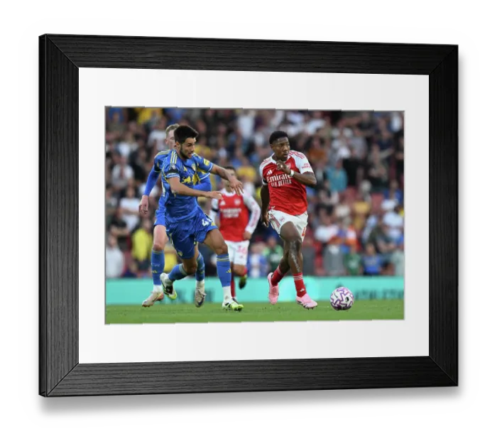 Framed Print : Arsenal v Leeds United - Premier League Framed Print : Arsenal v Leeds United - Premier League