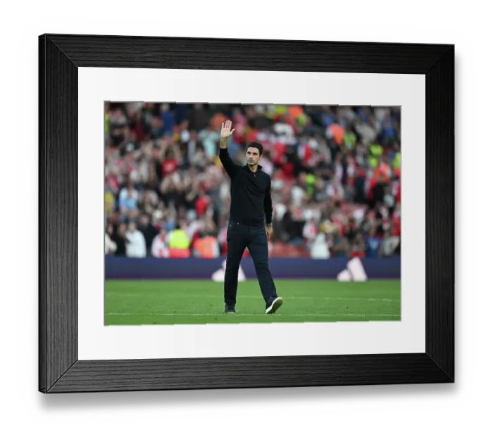 Framed Print : Arsenal v Leeds United - Premier League