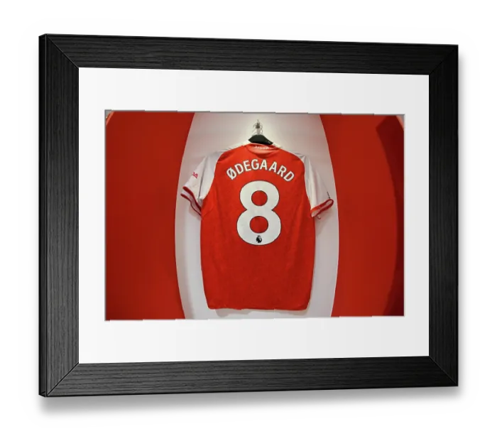 Framed Print : Arsenal v Leeds United - Premier League