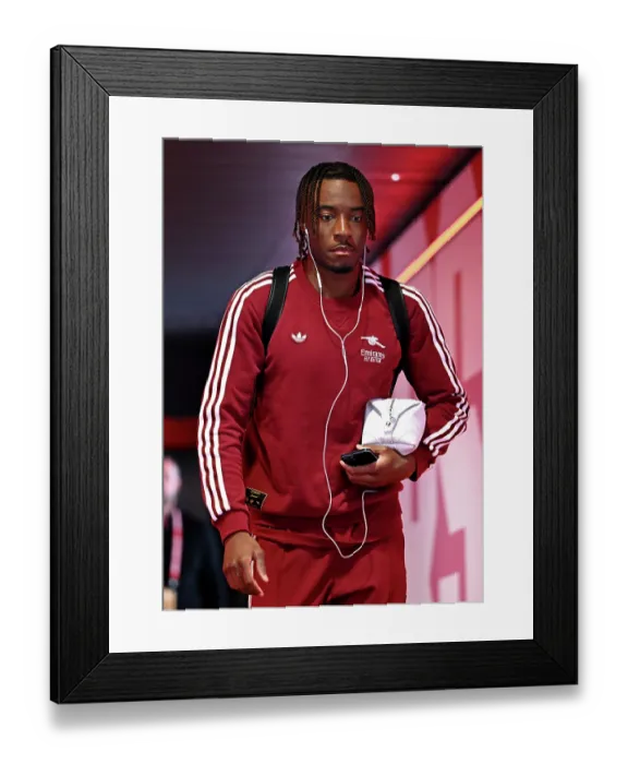 Framed Print : Arsenal v Leeds United - Premier League