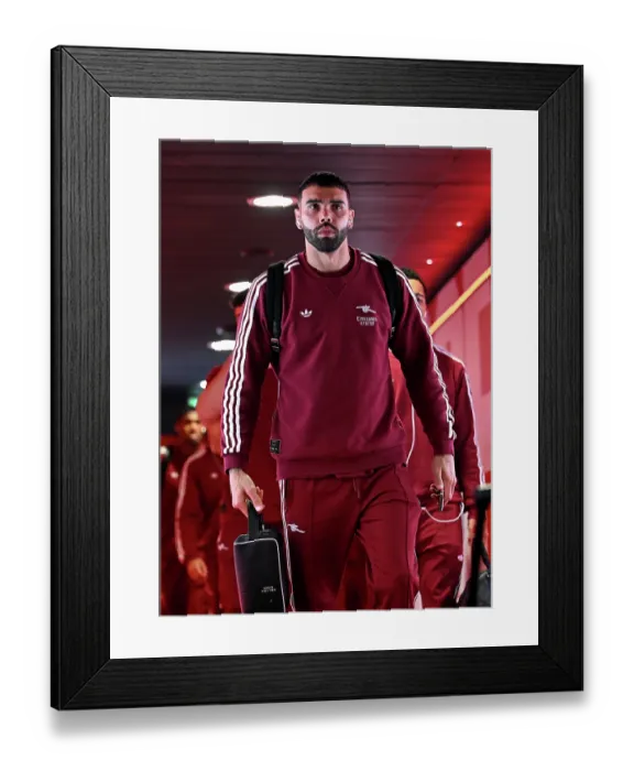 Framed Print : Arsenal v Leeds United - Premier League