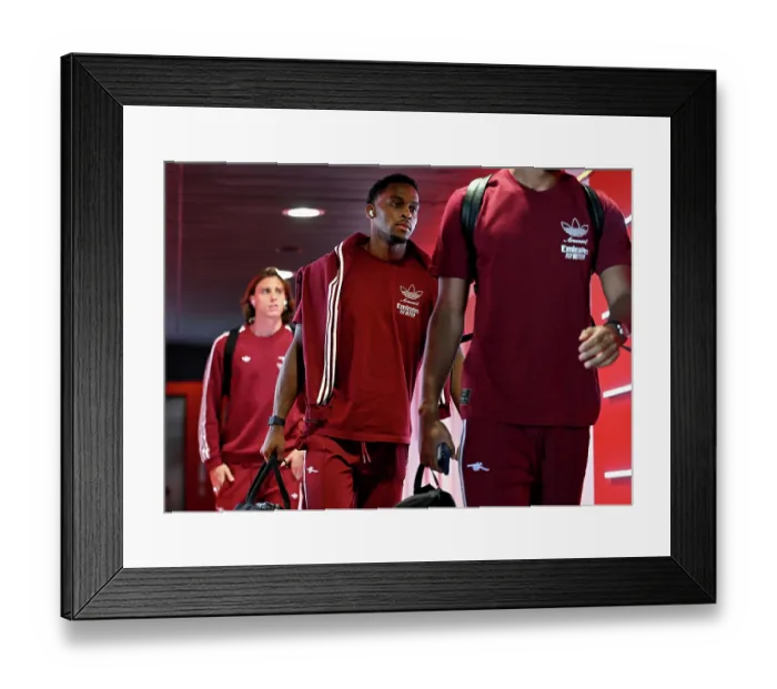 Framed Print : Arsenal v Leeds United - Premier League