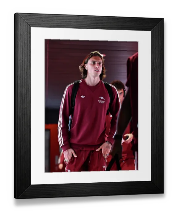 Framed Print : Arsenal v Leeds United - Premier League