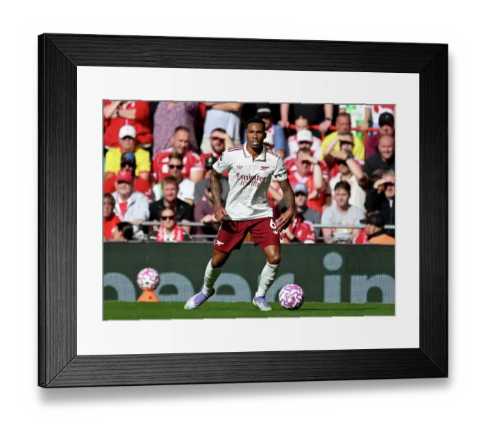 Framed Print : Liverpool v Arsenal - Premier League Framed Print : Liverpool v Arsenal - Premier League