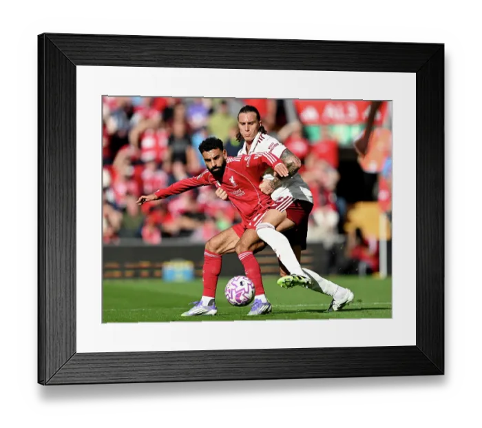 Framed Print : Liverpool v Arsenal - Premier League Framed Print : Liverpool v Arsenal - Premier League