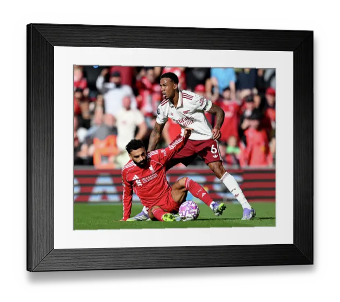 Framed Print : Liverpool v Arsenal - Premier League