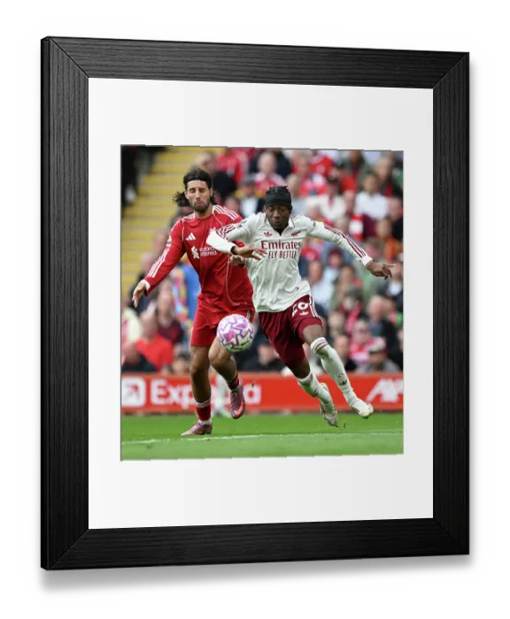Framed Print : Liverpool v Arsenal - Premier League Framed Print : Liverpool v Arsenal - Premier League