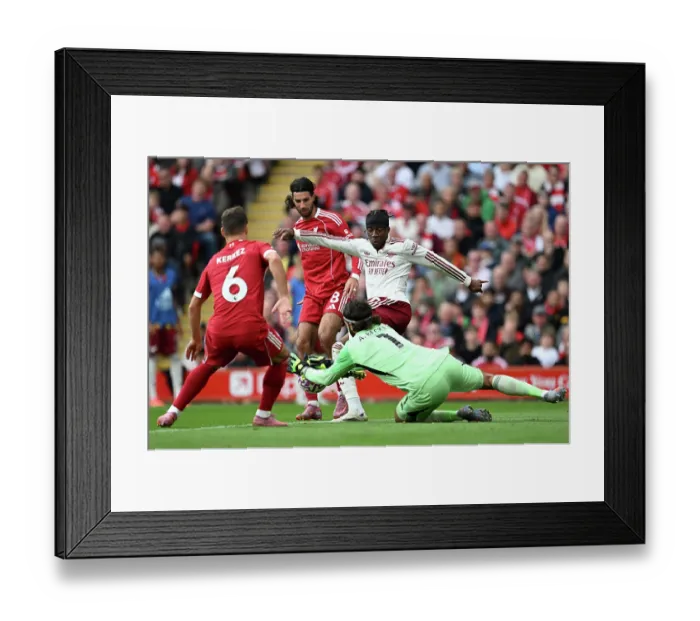 Framed Print : Liverpool v Arsenal - Premier League Framed Print : Liverpool v Arsenal - Premier League