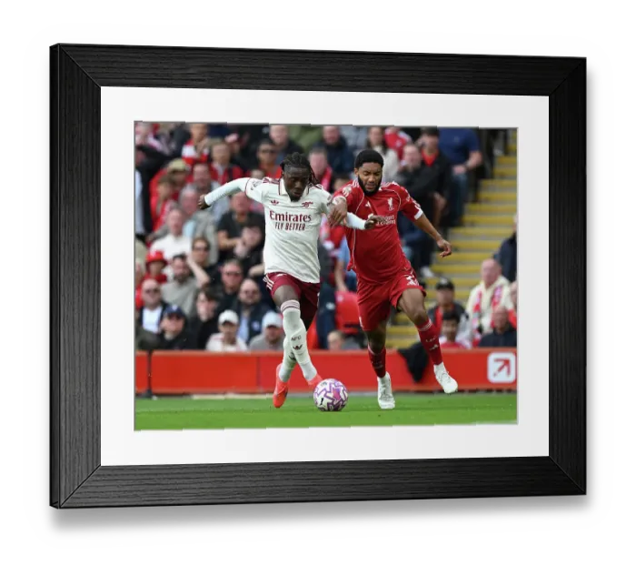 Framed Print : Liverpool v Arsenal - Premier League