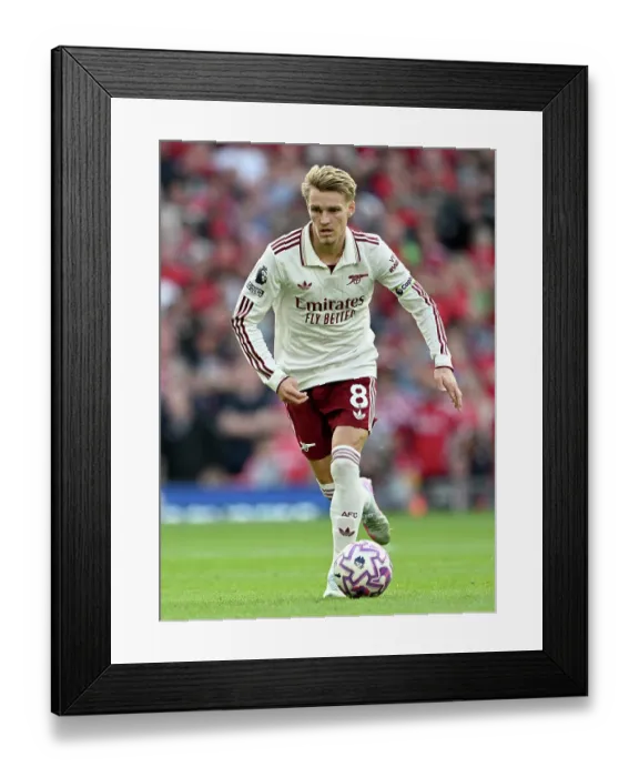 Framed Print : Liverpool v Arsenal - Premier League