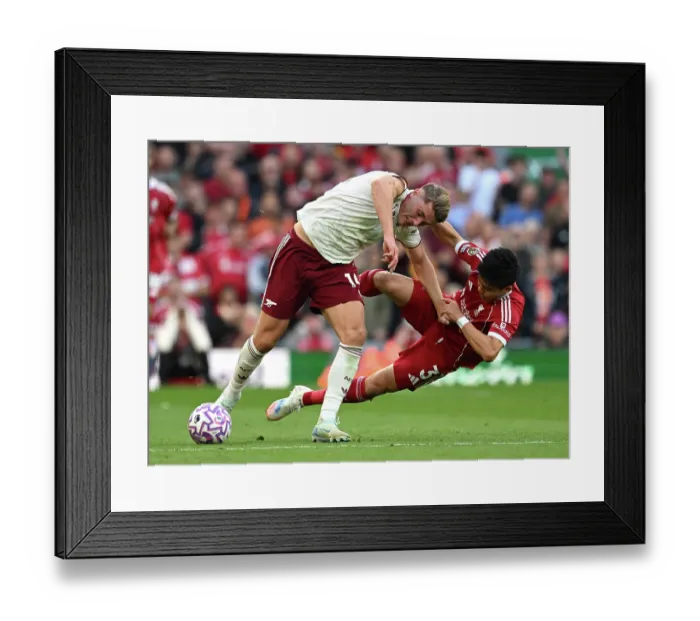 Framed Print : Liverpool v Arsenal - Premier League Framed Print : Liverpool v Arsenal - Premier League