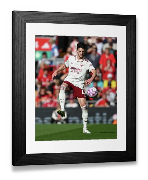 Framed Print : Liverpool v Arsenal - Premier League