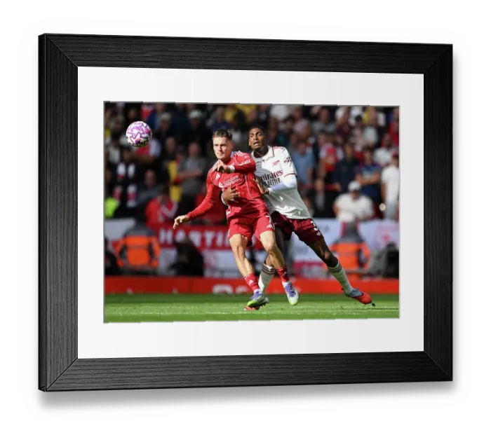 Framed Print : Liverpool v Arsenal - Premier League Framed Print : Liverpool v Arsenal - Premier League