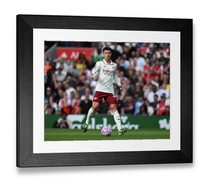 Framed Print : Liverpool v Arsenal - Premier League