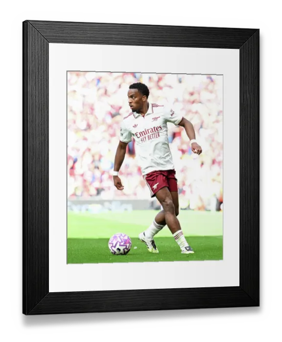 Framed Print : Liverpool v Arsenal - Premier League Framed Print : Liverpool v Arsenal - Premier League