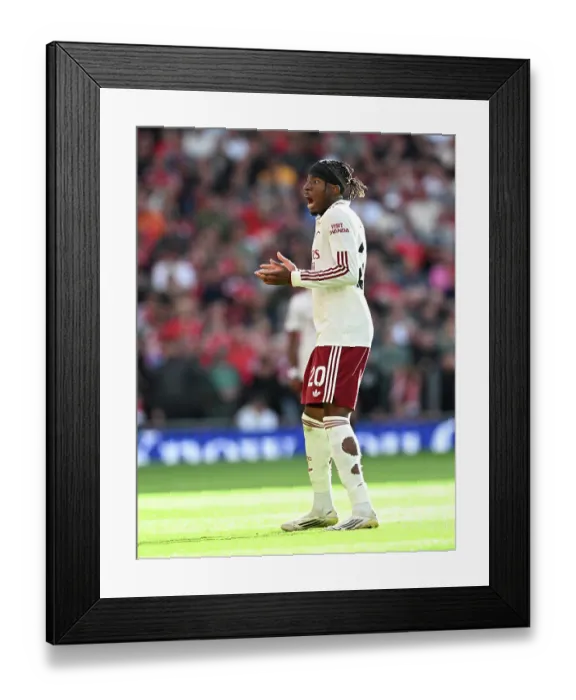 Framed Print : Liverpool v Arsenal - Premier League Framed Print : Liverpool v Arsenal - Premier League