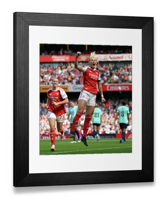 Framed Print : Arsenal v London City Lionesses - Barclays Women's Super League Arsenal v London City Lionesses - Barclays Women's Super League Framed Print : Arsenal v London City Lionesses - Barclays Women's Super League Arsenal v London City Lionesses - Barclays Women's Super League