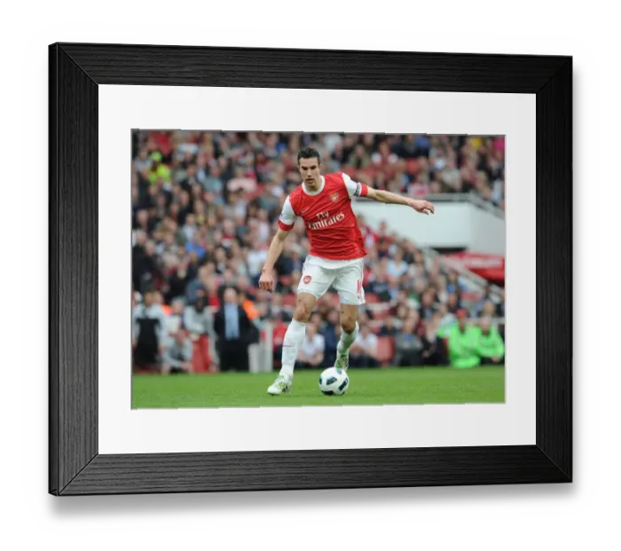 Framed Print : Robin van Persie (Arsenal). Arsenal 0: 0 Blackburn Rovers. Barclays Premier League