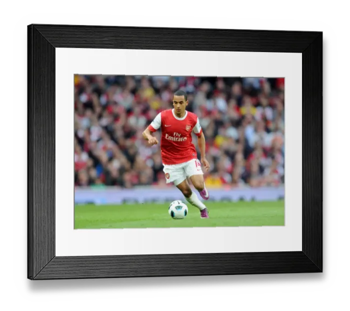 Framed Print : Theo Walcott at Emirates Stadium: Arsenal vs Blackburn Rovers, Scoreless Draw (2011) Framed Print : Theo Walcott at Emirates Stadium: Arsenal vs Blackburn Rovers, Scoreless Draw (2011)
