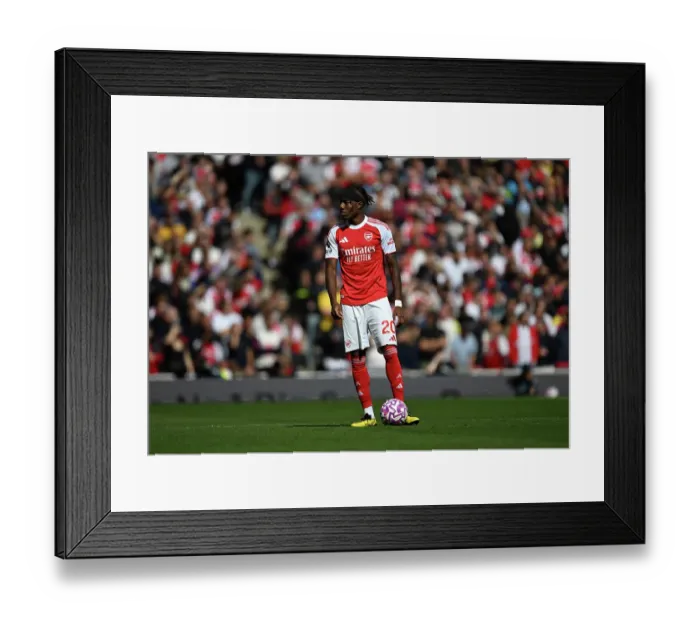 Framed Print : Arsenal v Nottingham Forest - Premier League