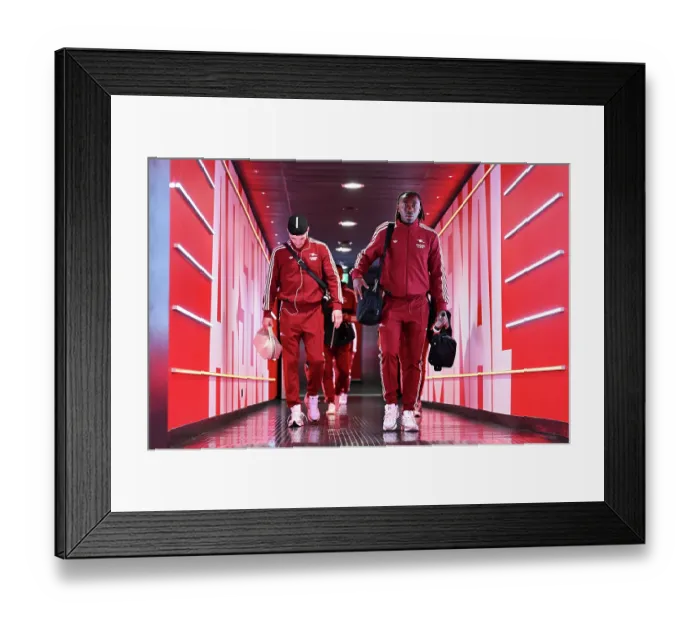 Framed Print : Arsenal v Nottingham Forest - Premier League