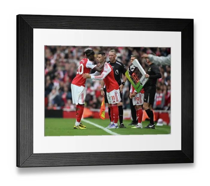Framed Print : Arsenal v Nottingham Forest - Premier League Framed Print : Arsenal v Nottingham Forest - Premier League