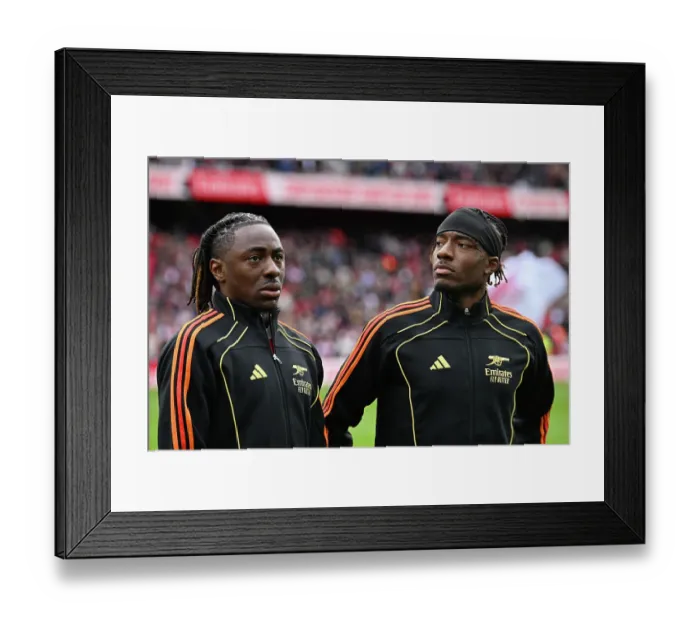 Framed Print : Arsenal v Nottingham Forest - Premier League Framed Print : Arsenal v Nottingham Forest - Premier League