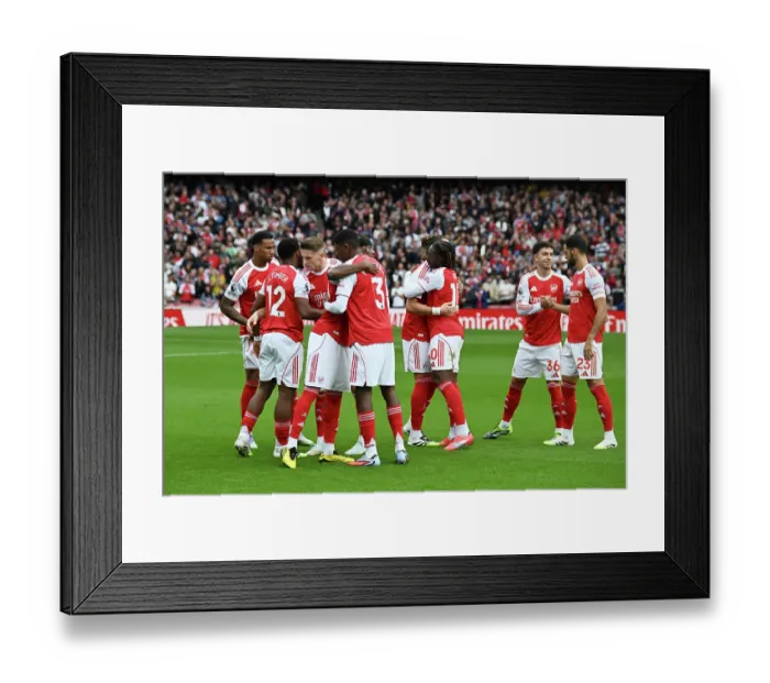 Framed Print : Arsenal v Nottingham Forest - Premier League Framed Print : Arsenal v Nottingham Forest - Premier League