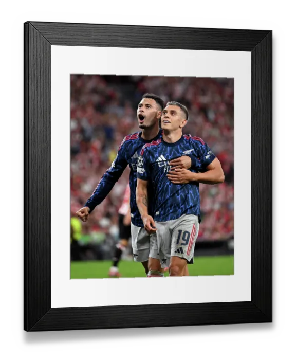 Framed Print : Athletic Club v Arsenal FC - UEFA Champions League 2025 / 26 League Phase MD1