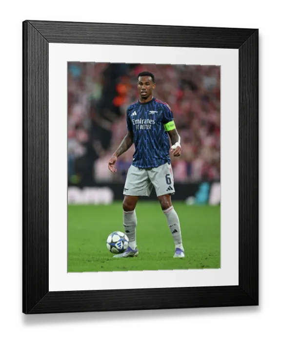 Framed Print : Athletic Club v Arsenal FC - UEFA Champions League 2025 / 26 League Phase MD1