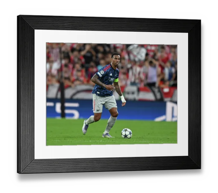 Framed Print : Athletic Club v Arsenal FC - UEFA Champions League 2025 / 26 League Phase MD1